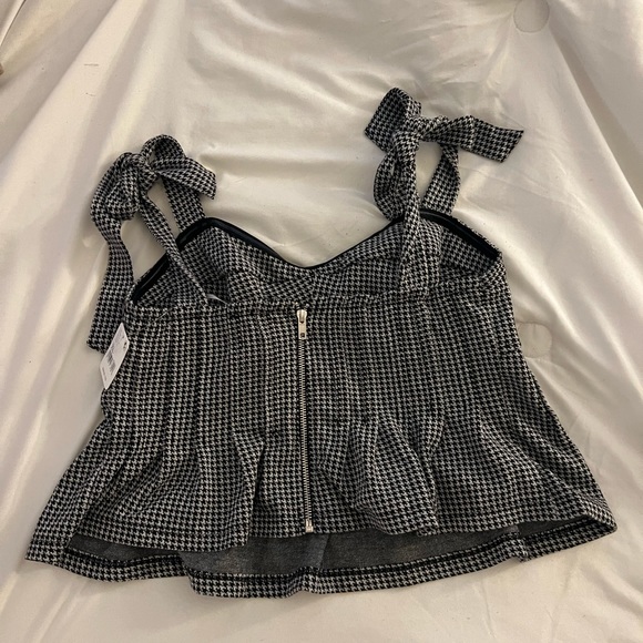 NWT free people top - Picture 4 of 4